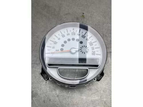 Kilometerteller KM-8217289 Kilometerteller KM-8217289