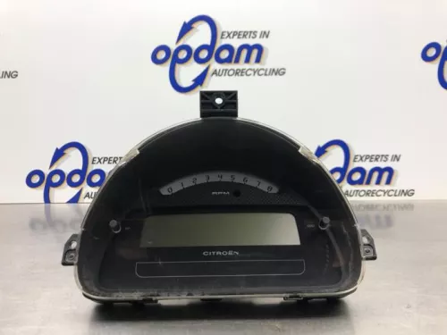 Kilometerteller KM-8232566