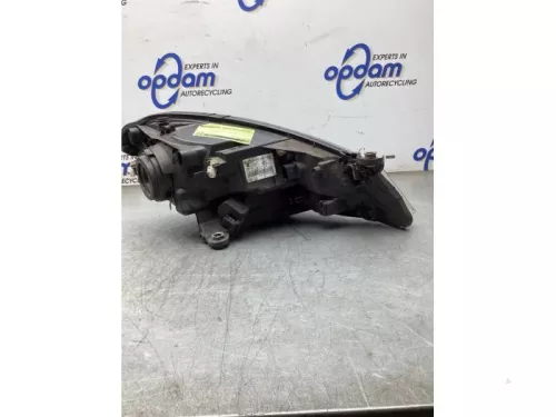 Koplamp links-8290696 (22476819)