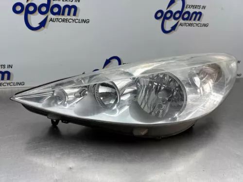 Koplamp links-8311922 (22624328)