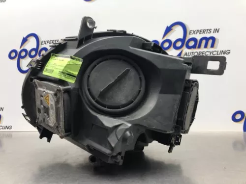 Koplamp links-8218145 (21166740)