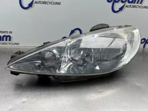 Koplamp links-8323102 (22610519)