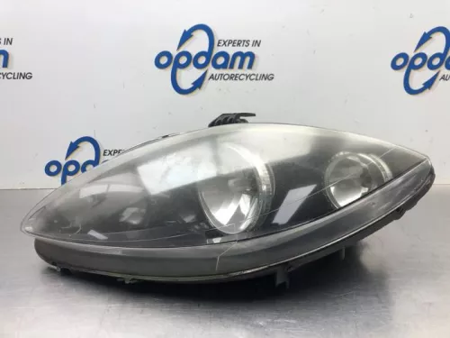 Koplamp links-8084573