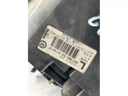 Koplamp links-8309854 (22478909)