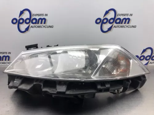 Koplamp links-8185342
