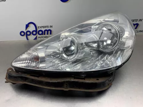 Koplamp links-8304971 (22351282)