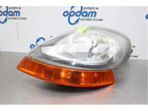 Koplamp links-7587870 (14482226)