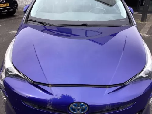 Motorkap-8133513