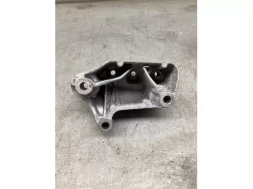 Motorsteun-8136589 (21434241)
