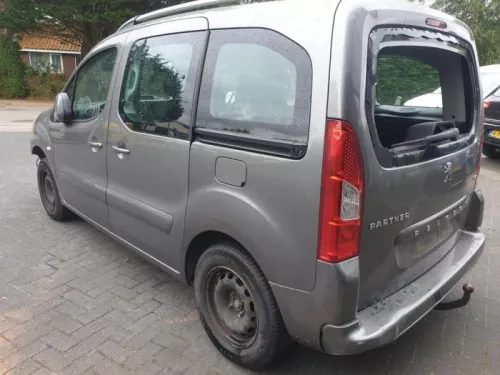 Portier 2Deurs links-7716432 (13670426)