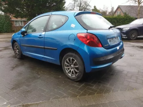 Portier 2Deurs links-7878896 (12892591)