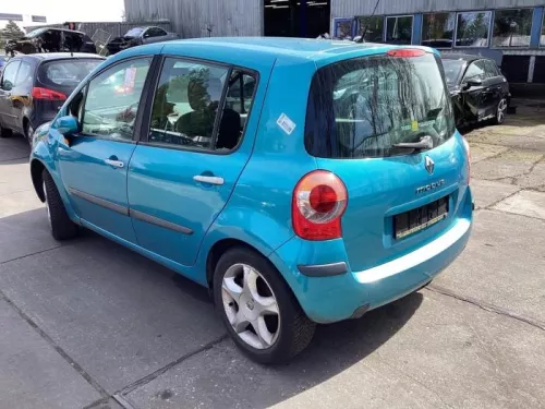 Portier 4Deurs links-voor-8130974 (20977374)