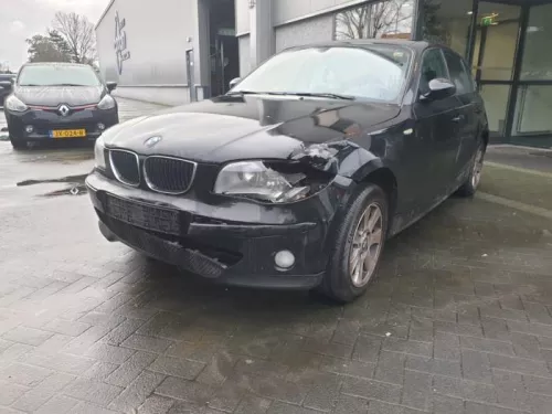 Portier 4Deurs links-voor-7844486 (14376263)