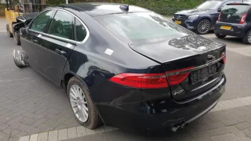 Portier 4Deurs links-voor-3649149 (10504408)