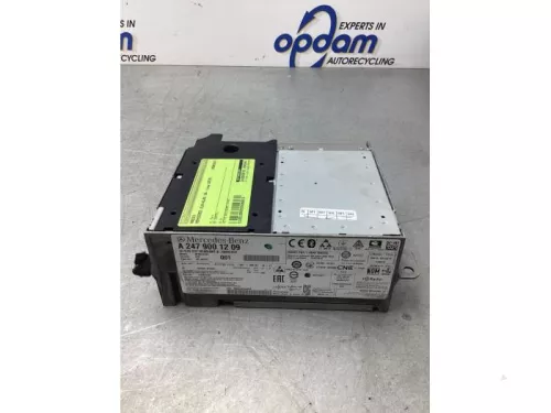 Radio-8186263 (21027233)