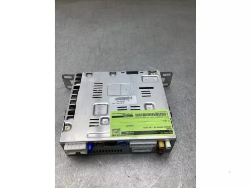 Radio-8126482