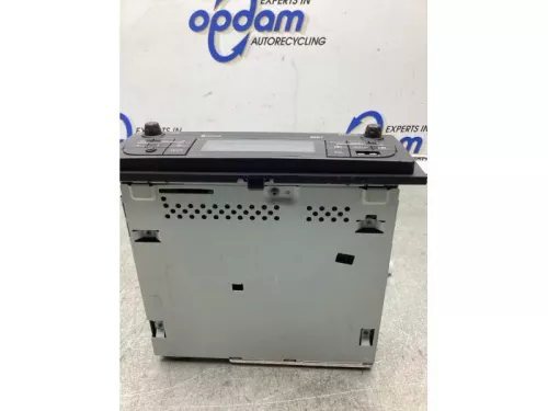 Radio-8090667 (21955895)
