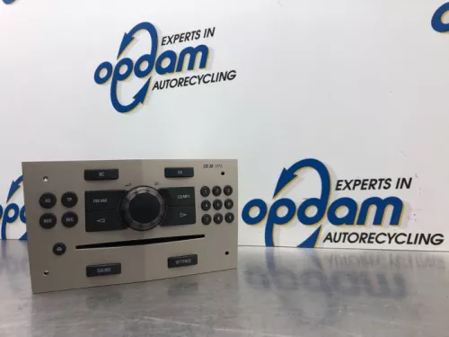Radio-7841125