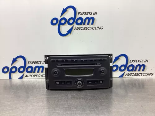 Radio-7609022