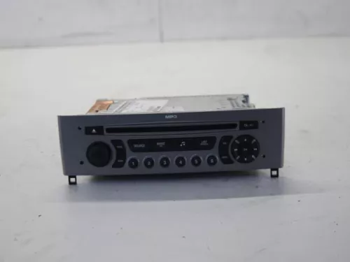 Radio-7880292