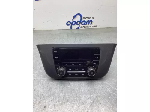 Radio-8173540