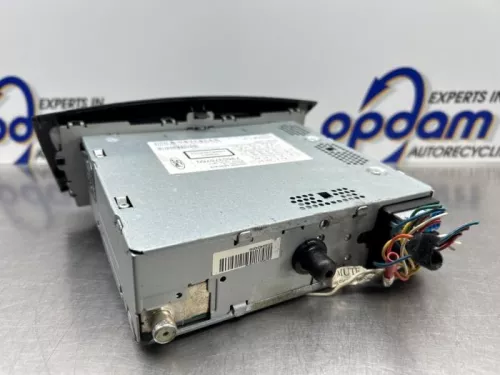Radio CD Speler-8307406 (22394311)