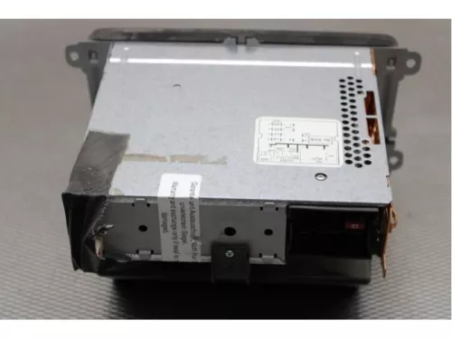 Radio CD Speler-7716301 (13378436)