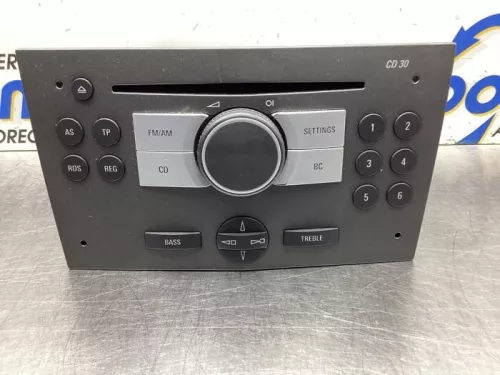 Radio CD Speler-8119472 (19836808)