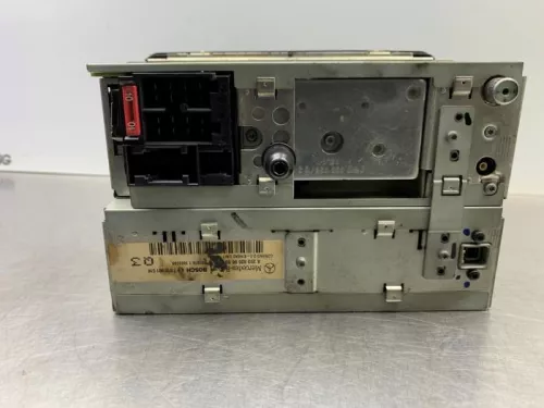 Radio CD Speler-8245983 (21774844)