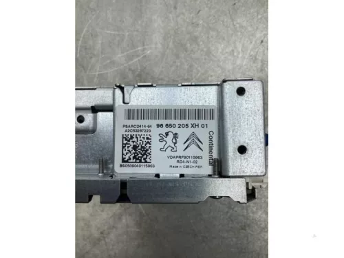 Radio CD Speler-7857192 (17653908)