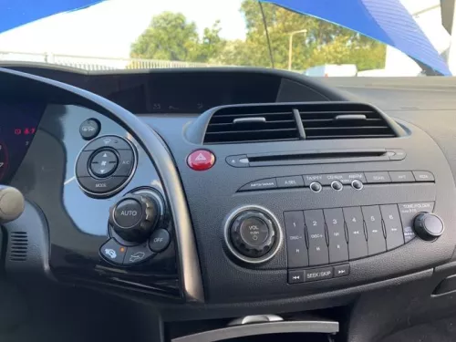 Radio CD Speler-8221235