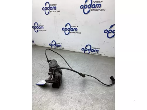 Remklauw (Tang) rechts-achter-8239140