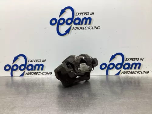 Remklauw (Tang) rechts-voor-7911337