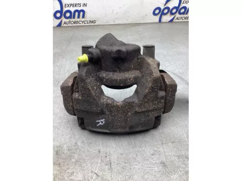 Remklauw (Tang) rechts-voor-8261966