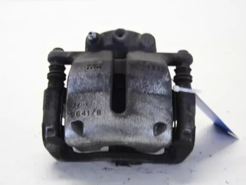 Remklauw (Tang) rechts-voor-7619379