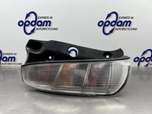 Achterlicht links-8325130