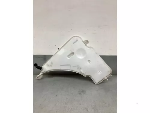 Ruitensproeiertank voor-8175183 (20716729)
