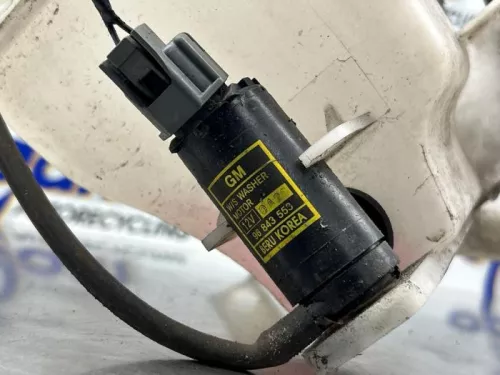 Ruitensproeiertank voor-8277260 (22005319)