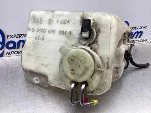 Ruitensproeiertank voor-7937812 (17906073)