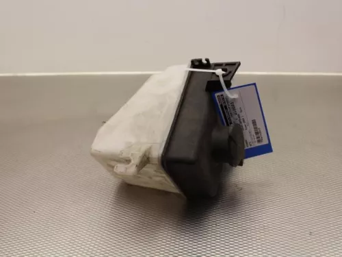 Ruitensproeiertank voor-7899451
