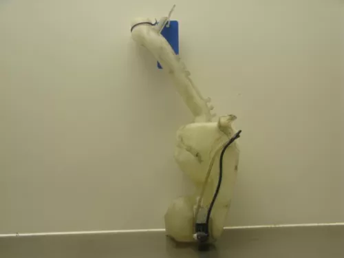 Ruitensproeiertank voor-7890249 (4645771)