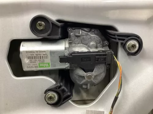 Ruitenwissermotor achter-8310883