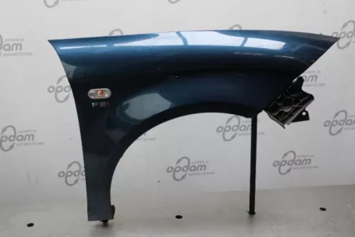 Scherm rechts-voor-7878885