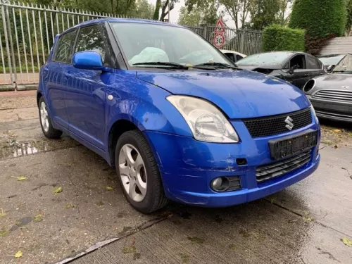 Scherm rechts-voor-8239446