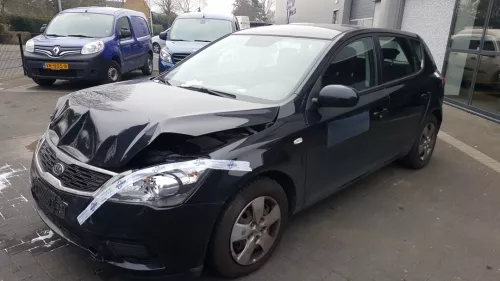 Aandrijfas links-voor Kia