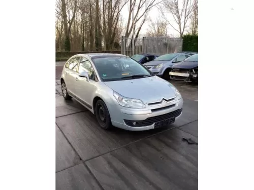 Scherm rechts-voor-7939122