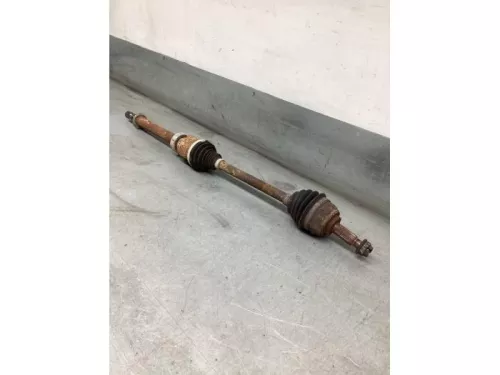 Aandrijfas rechts-voor-8145883