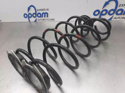 Schroefveer achter-7589744