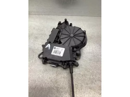 Sluithulpmotor achterklep-7474316