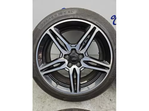 Sportvelgenset + banden-8068977 (22588734)